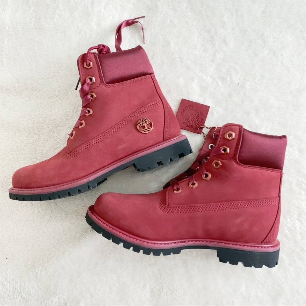 NIB Authentic Timberland Waterproof Leather Boots Red 38